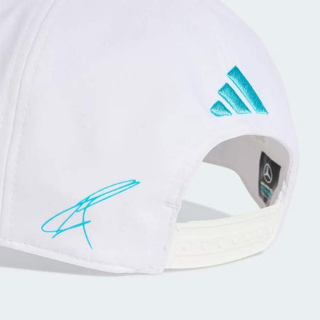 Bílá kšiltovka George Russell Mercedes AMG Petronas F1 x Adidas - týmová edice