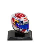 Model přilby Max Verstappen 2026 1:4 Schuberth